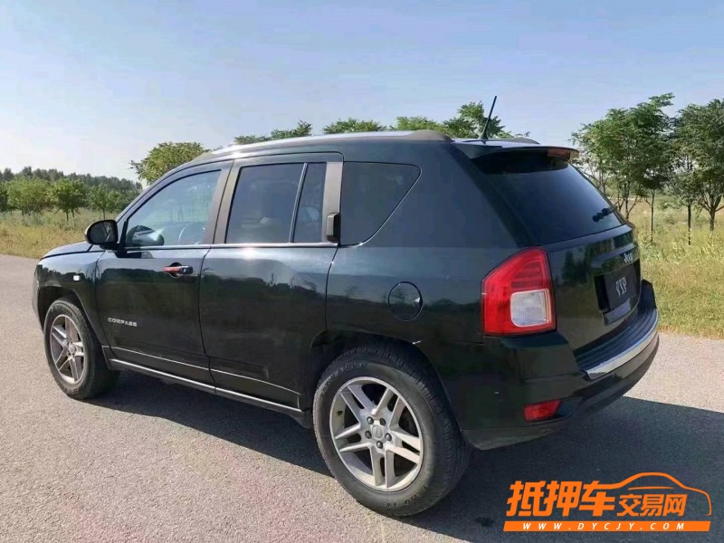濰坊13年Jeep指南者9