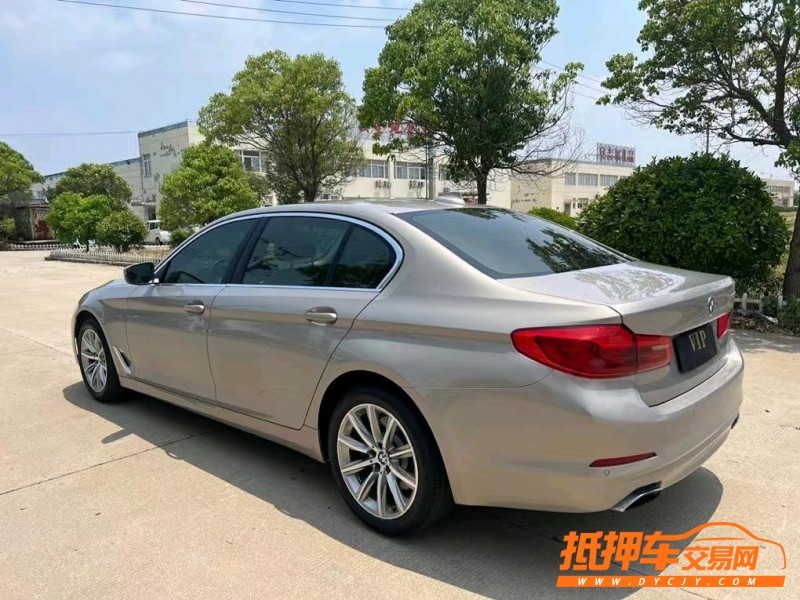 盐城17年宝马5系1