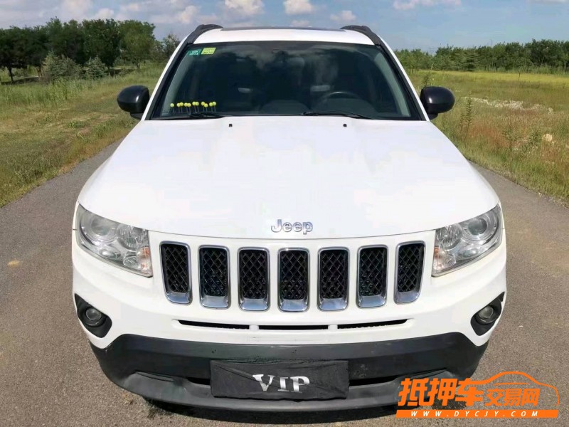 東營12年Jeep指南者1
