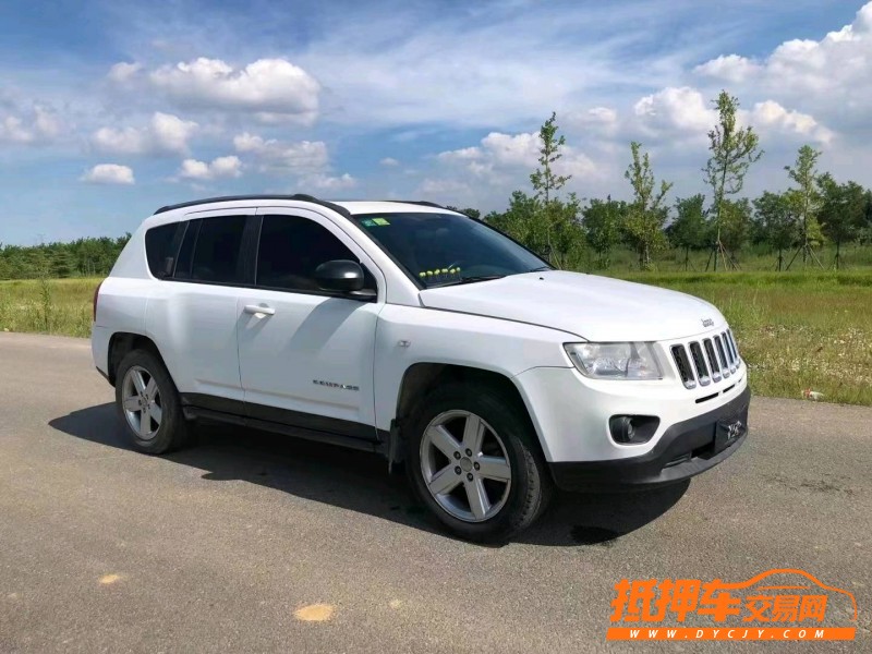 東營12年Jeep指南者2