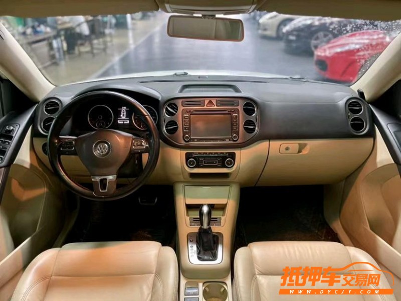 东莞12年大众途观5