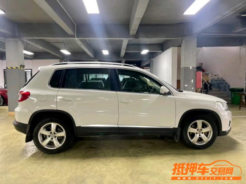 东莞12年大众途观8