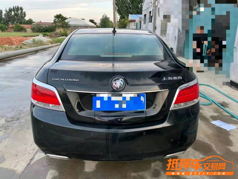 潍坊10年别克君越6