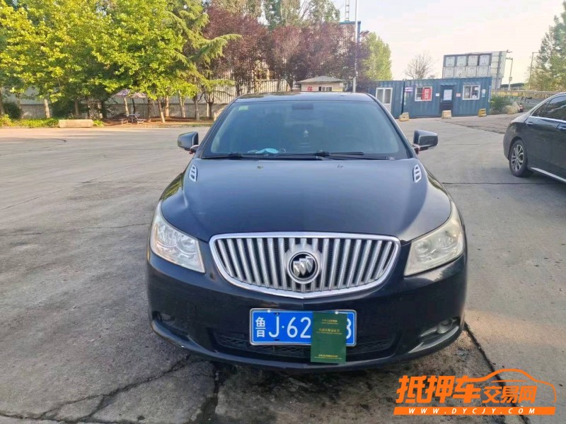 潍坊11年别克君越1