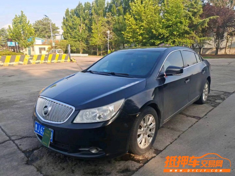 潍坊11年别克君越3