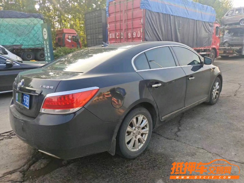 潍坊11年别克君越6