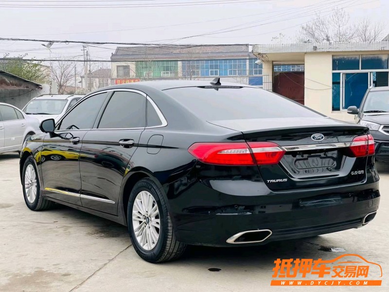 徐州17年福特金牛座9