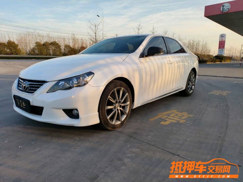 徐州13年丰田锐志7