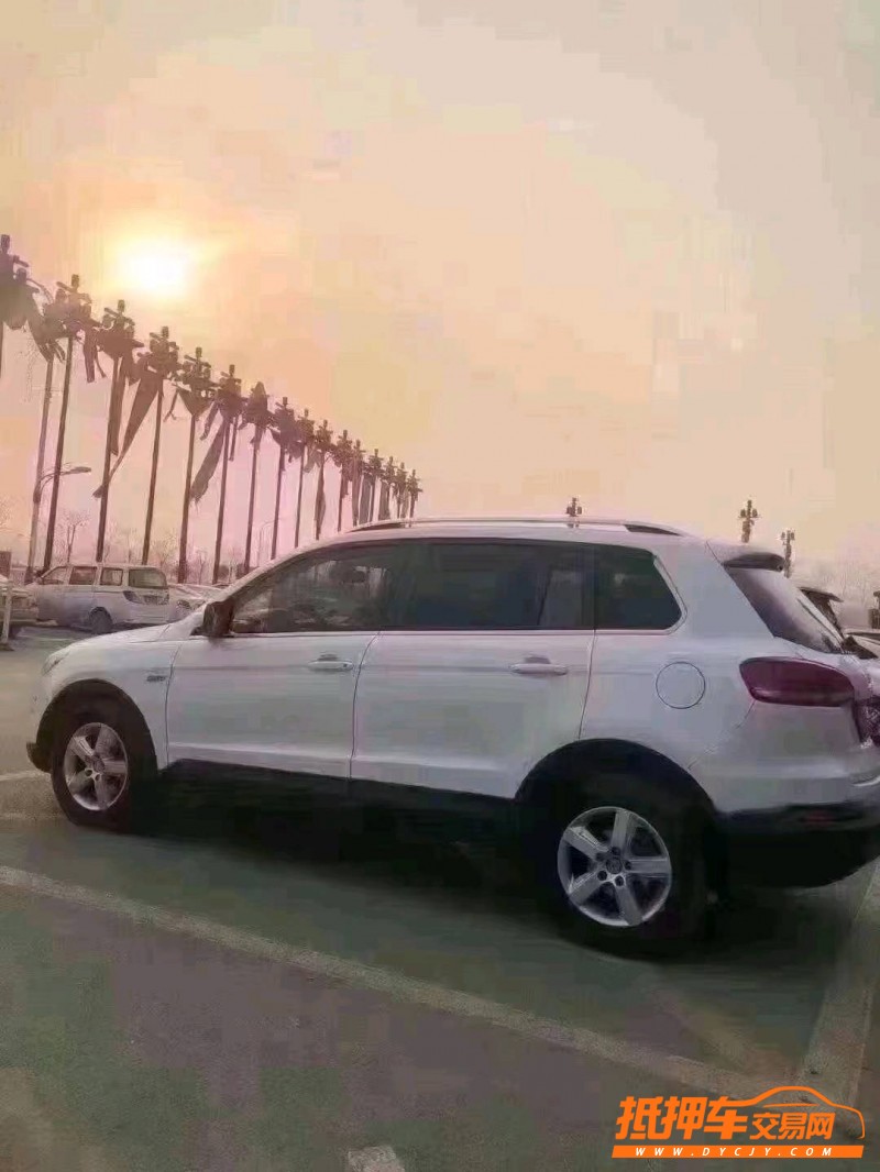 北京16年众泰大迈X57