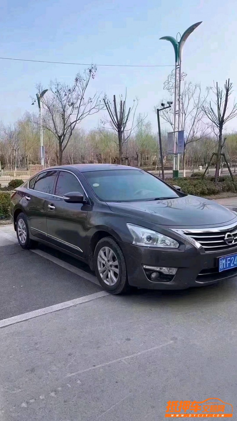 北京16年日产天籁2