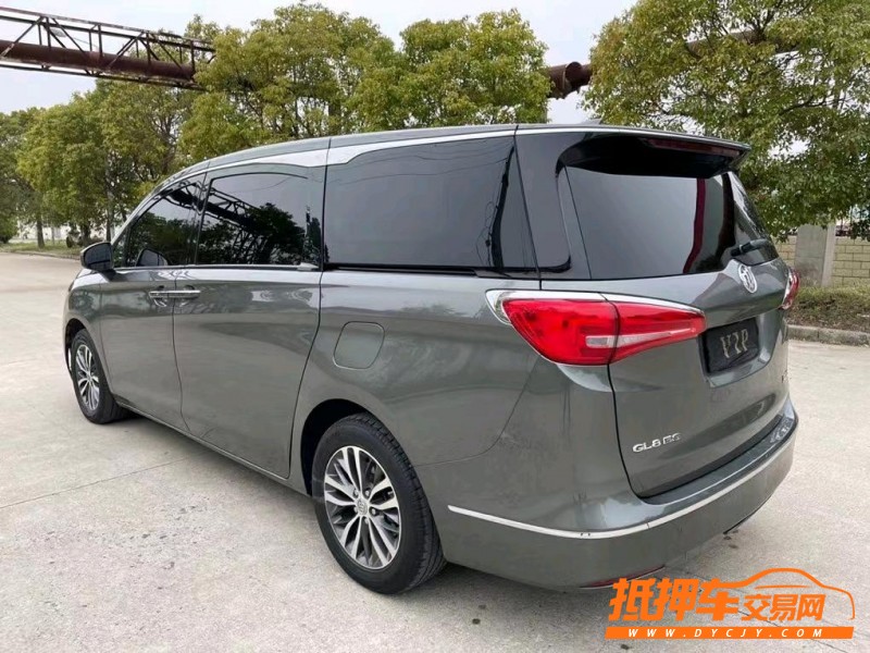 盐城17年别克GL81