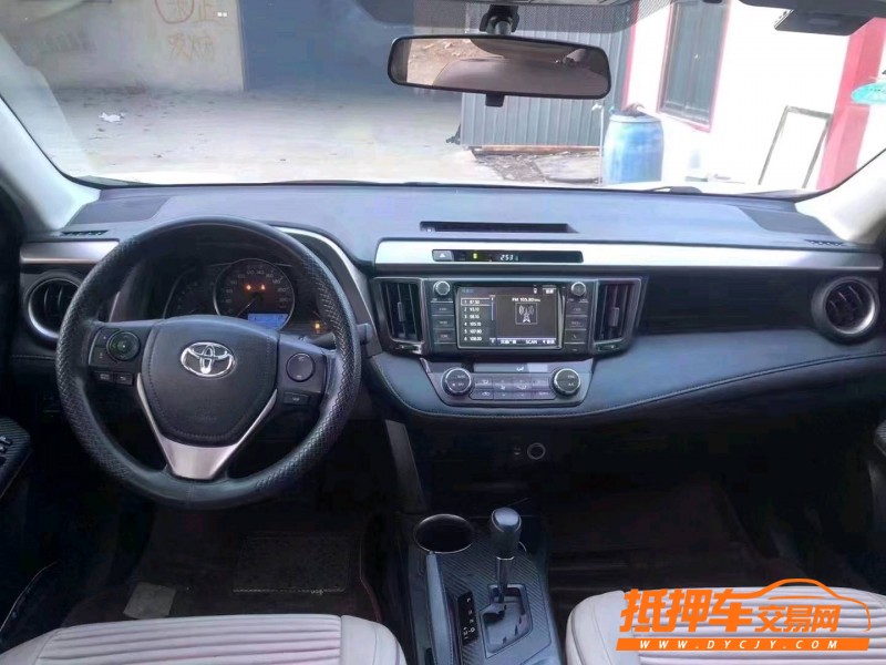 保定16年豐田RAV4榮放9