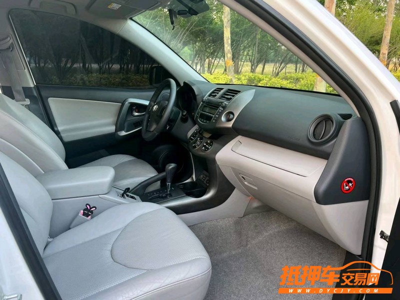 北京11年丰田RAV4荣放7