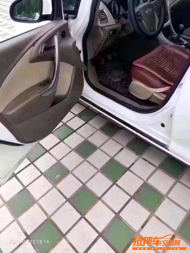 北京14年别克英朗GT7