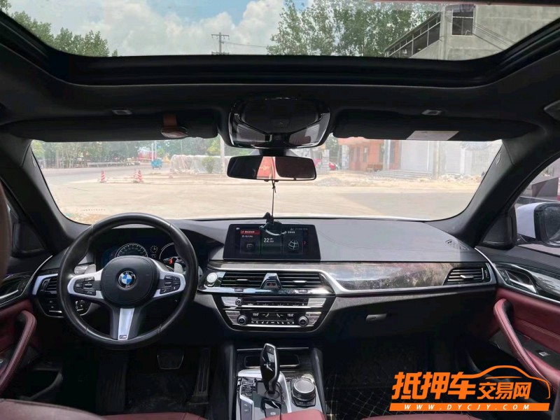 北京18年宝马5系8