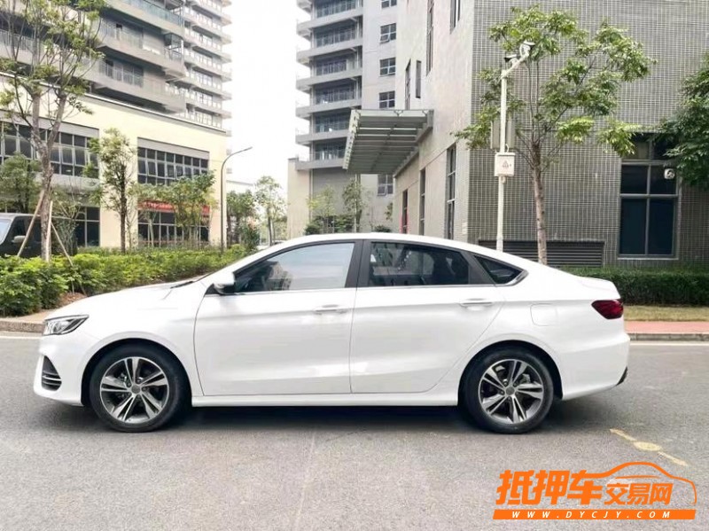 东莞19年吉利缤瑞8