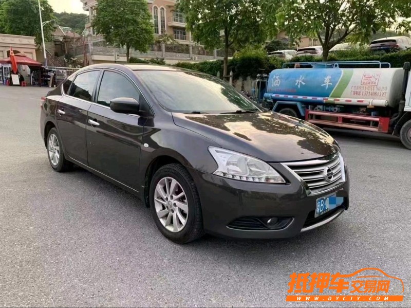 深圳12年日產軒逸3