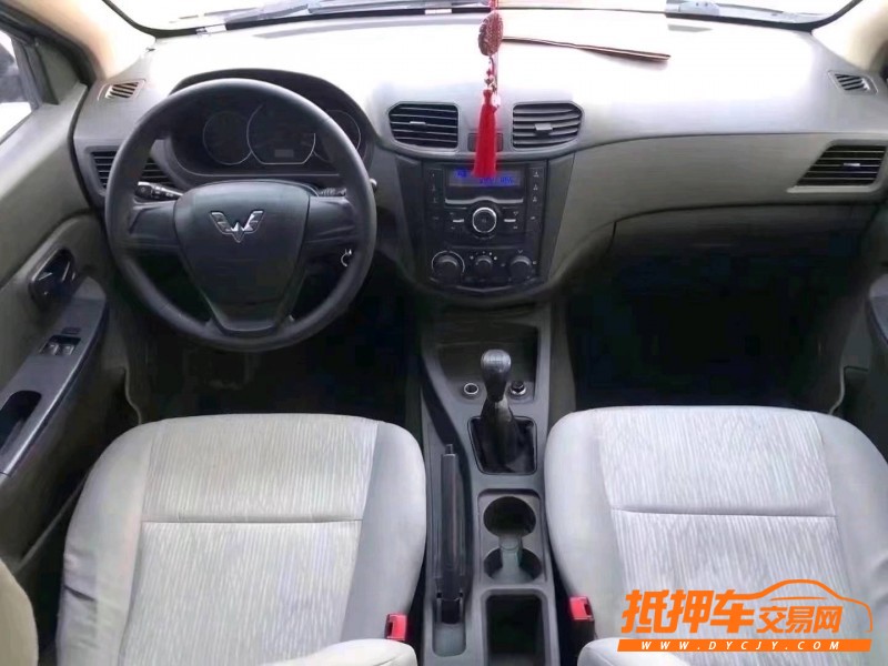 北京17年五菱汽車宏光5