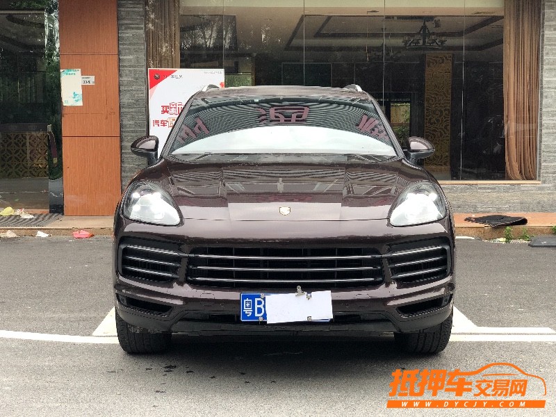 深圳18年保時捷卡宴9