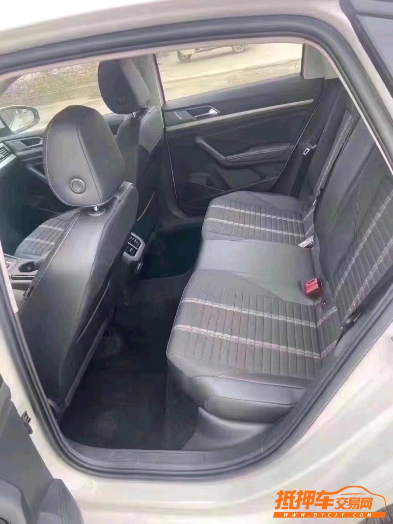 北京22年大众朗逸8