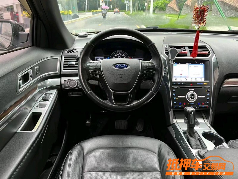 东莞17年福特探险者9