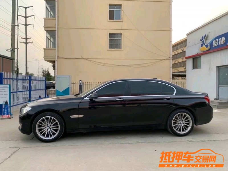 北京14年宝马7系7