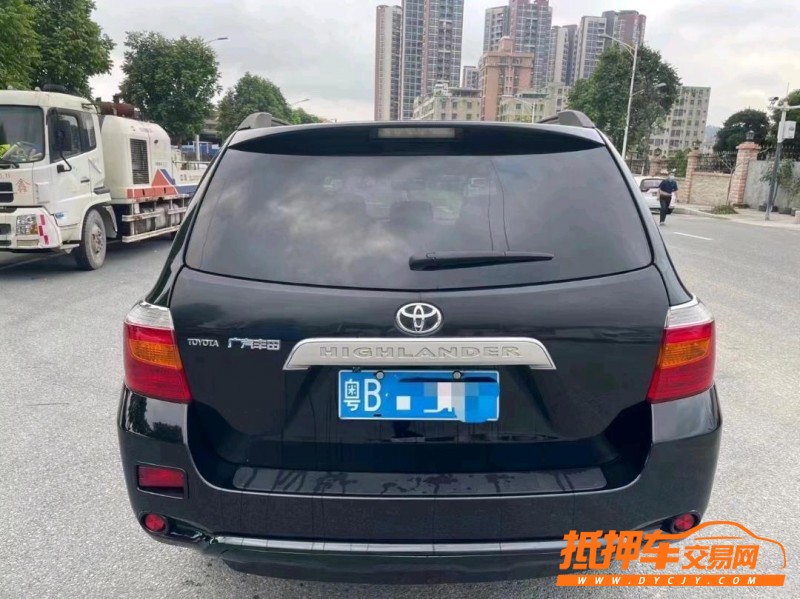 深圳11年丰田汉兰达7