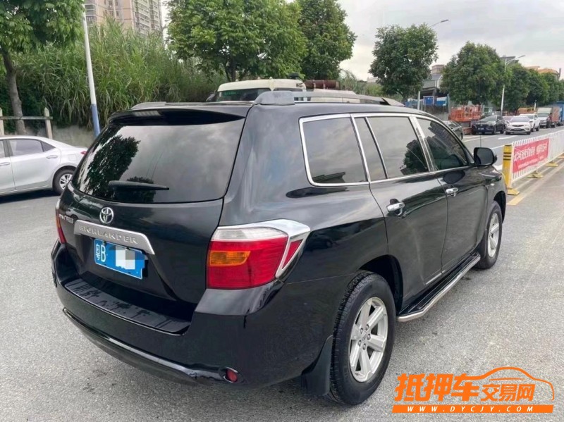 深圳11年丰田汉兰达8