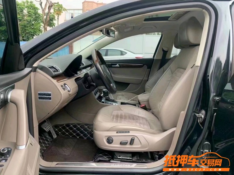 深圳15年大众迈腾4