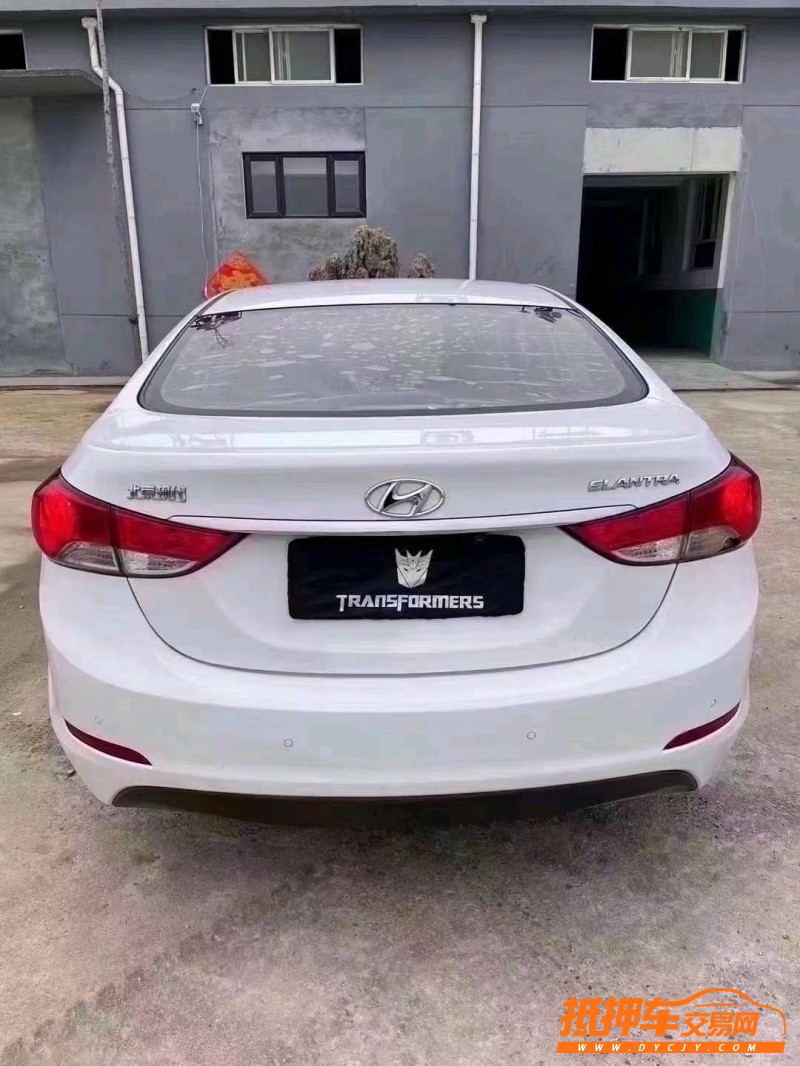 北京13年现代朗动9