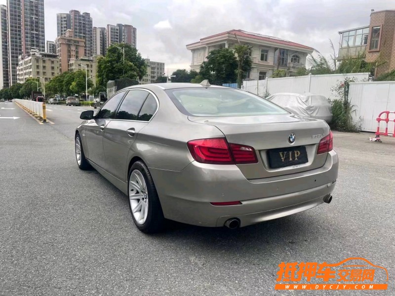 深圳11年寶馬5系8