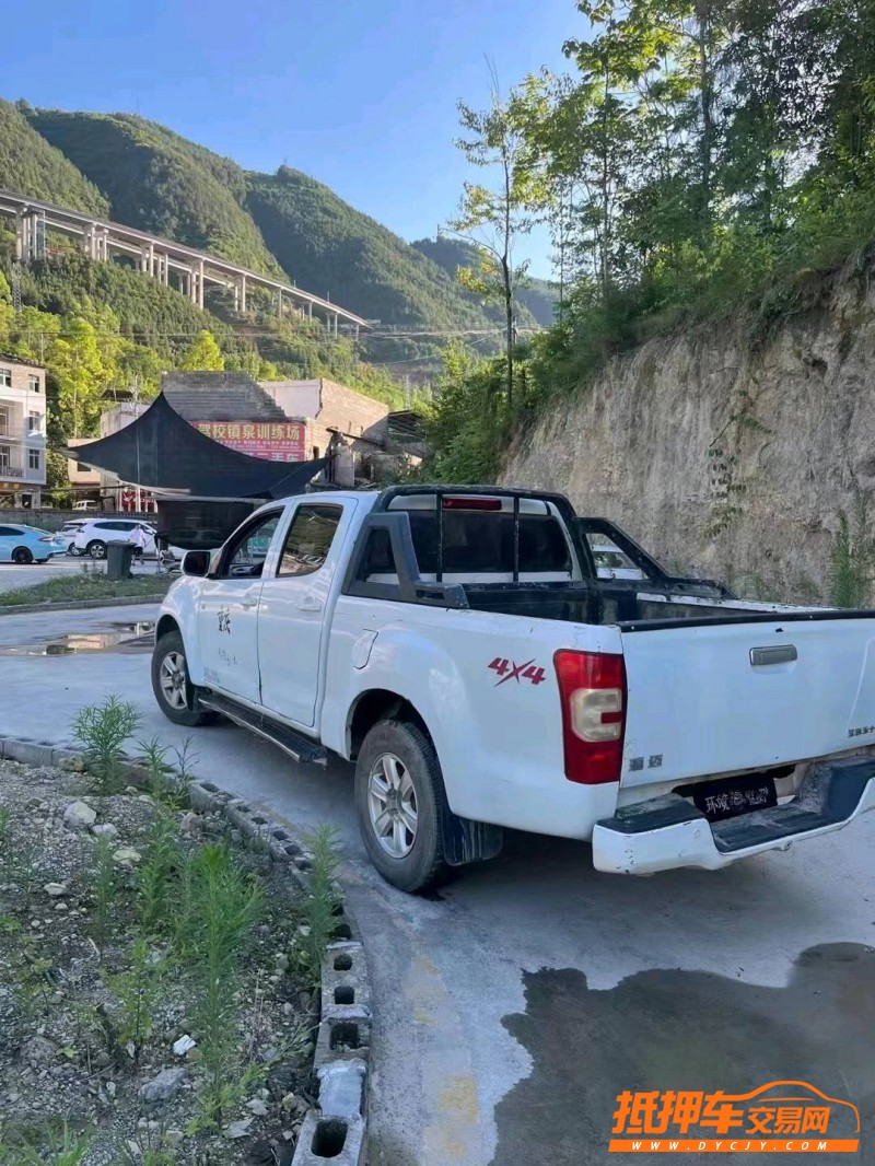 黔西南18年五十鈴瑞邁4