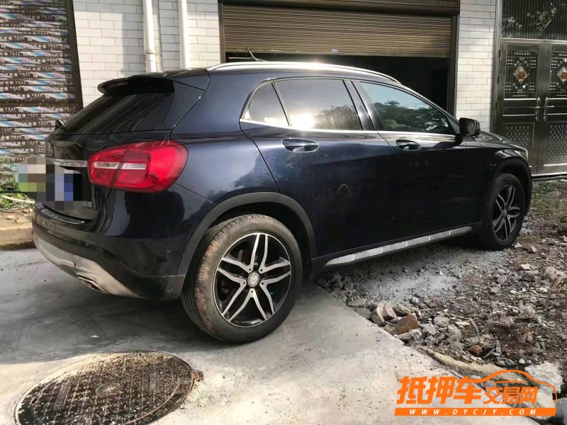 萍鄉16年奔馳GLA6