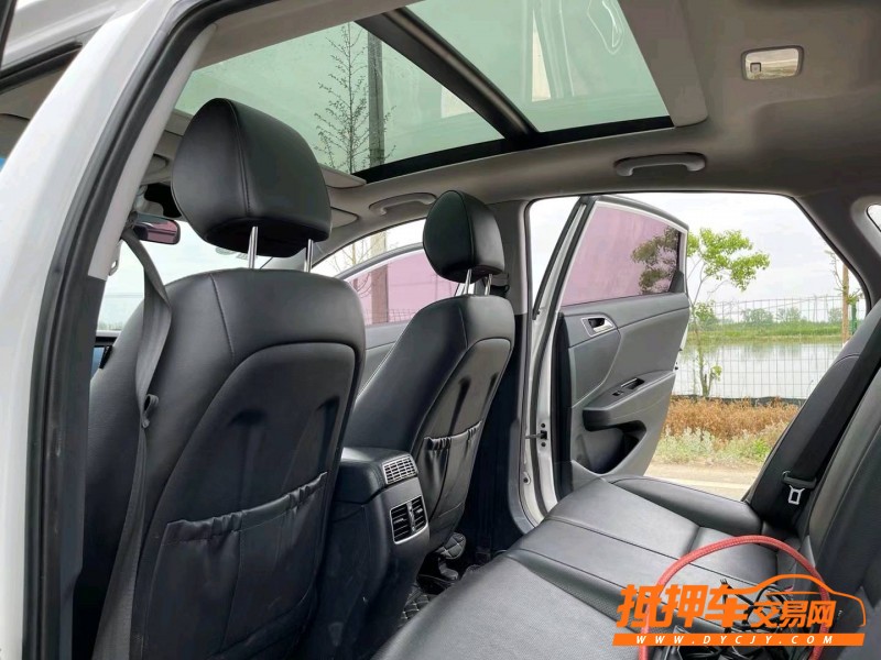 徐州17年现代名图4