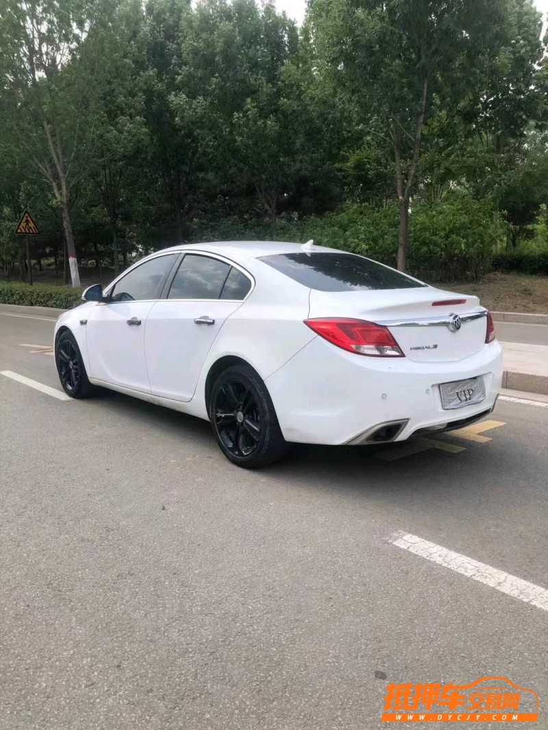 枣庄11年别克君威8