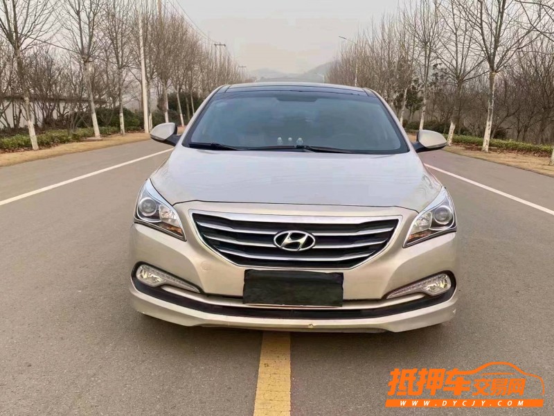 徐州16年现代名图1