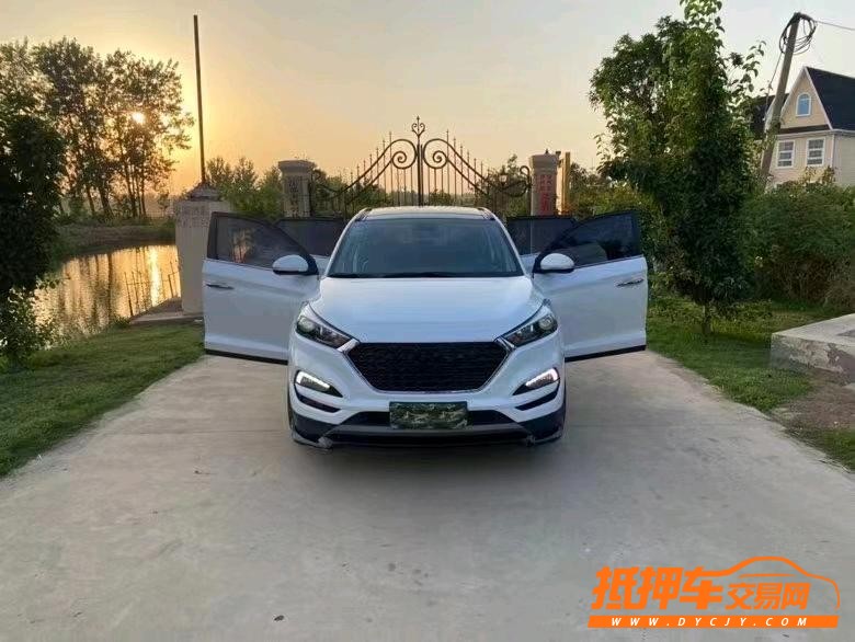 徐州16年现代途胜5