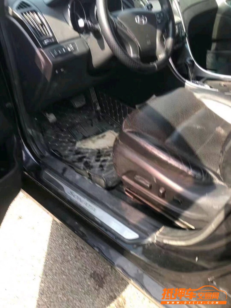 徐州14年现代索纳塔八6