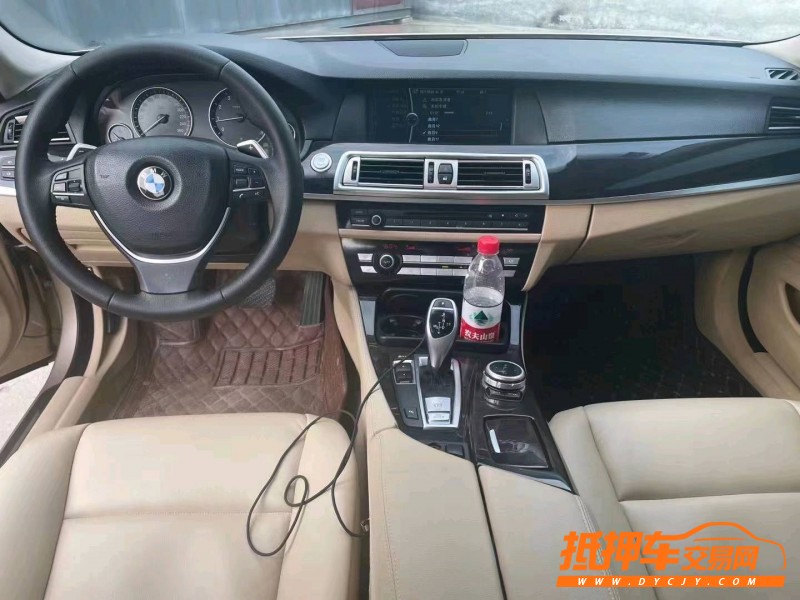 潍坊11年宝马5系8