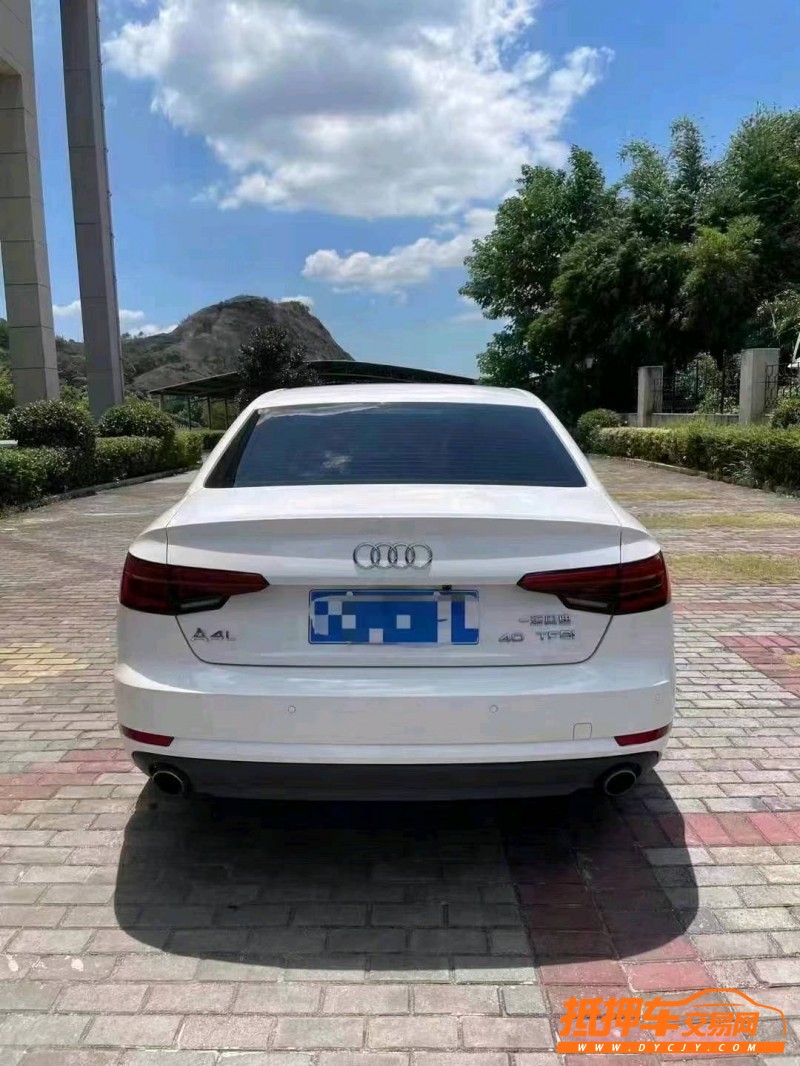 萍鄉17年奧迪A4L1