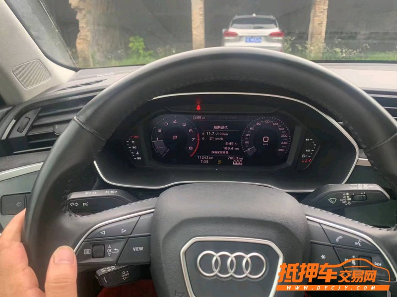 嘉興20年奧迪Q38