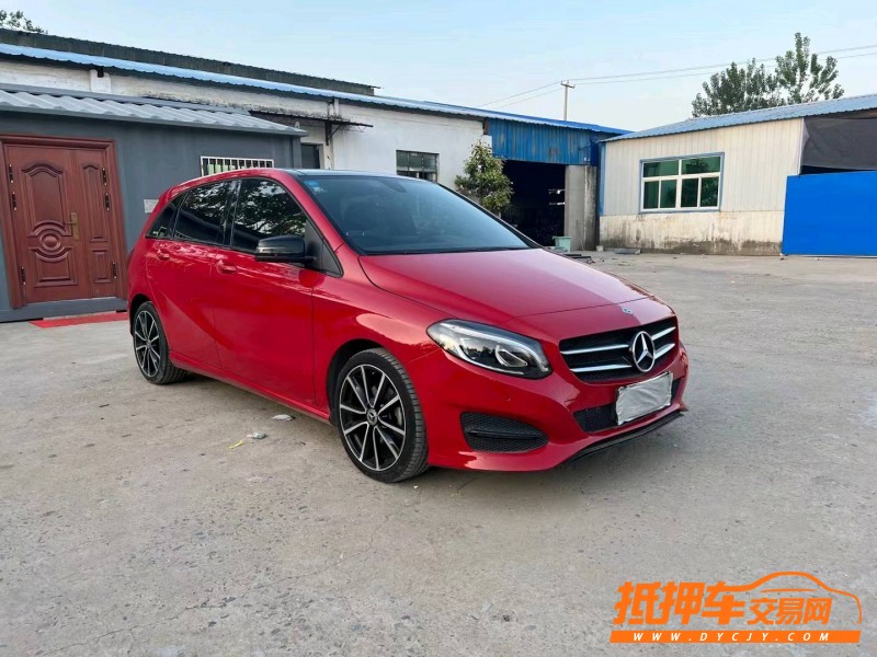 徐州17年奔驰B3