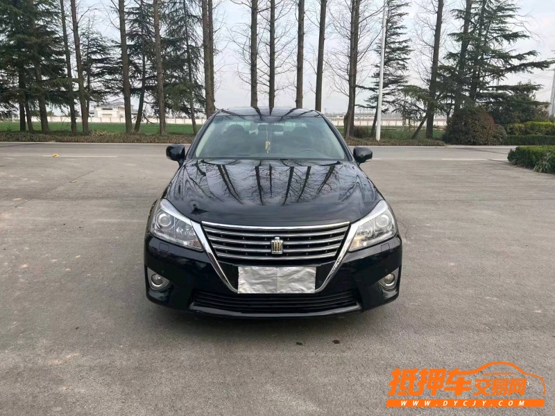 徐州13年丰田皇冠1