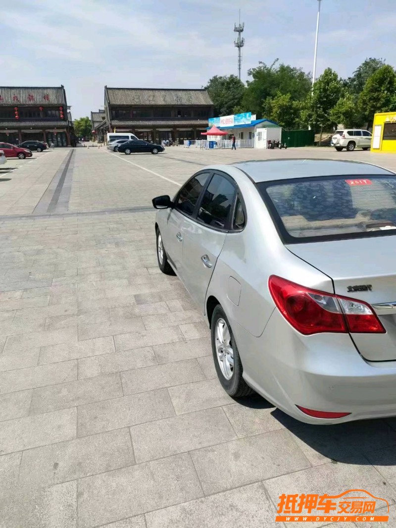 潍坊12年现代悦动5