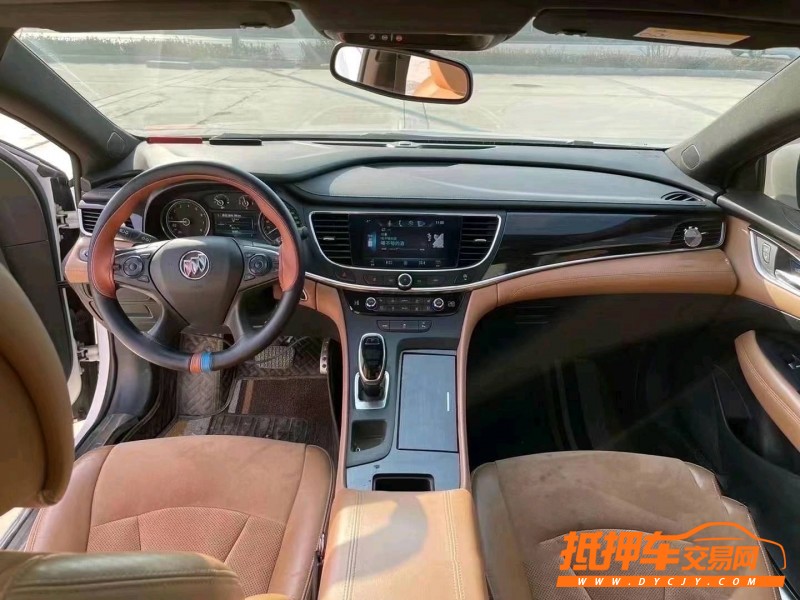 潍坊16年别克君越9