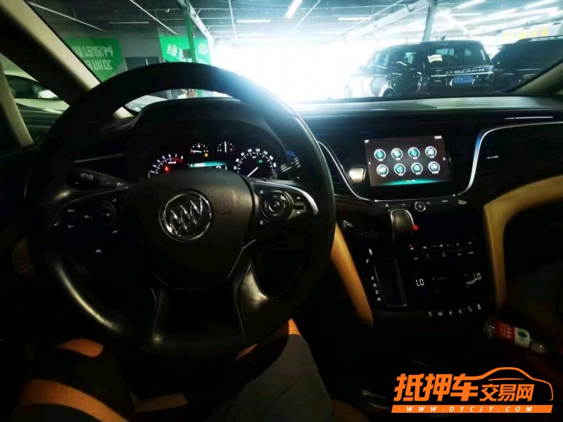 潍坊17年别克GL82