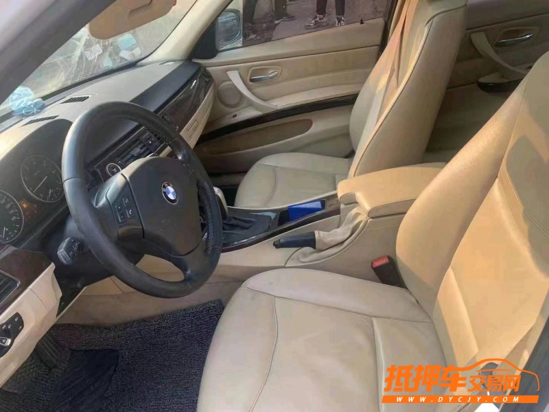 潍坊11年宝马3系3