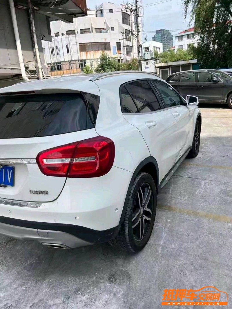 連云港15年奔馳GLA6