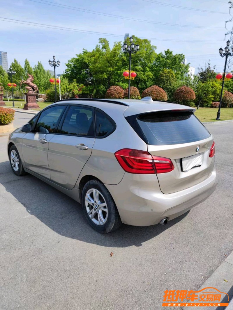 徐州17年宝马2系2