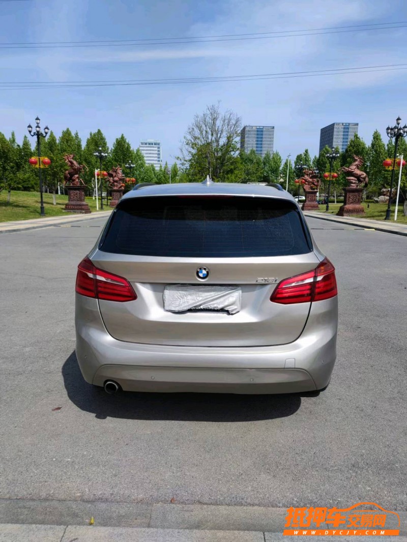 徐州17年宝马2系1